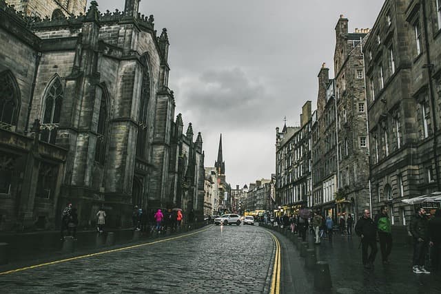 Royal Mile, la calle principal del casco histórico de Edimburgo